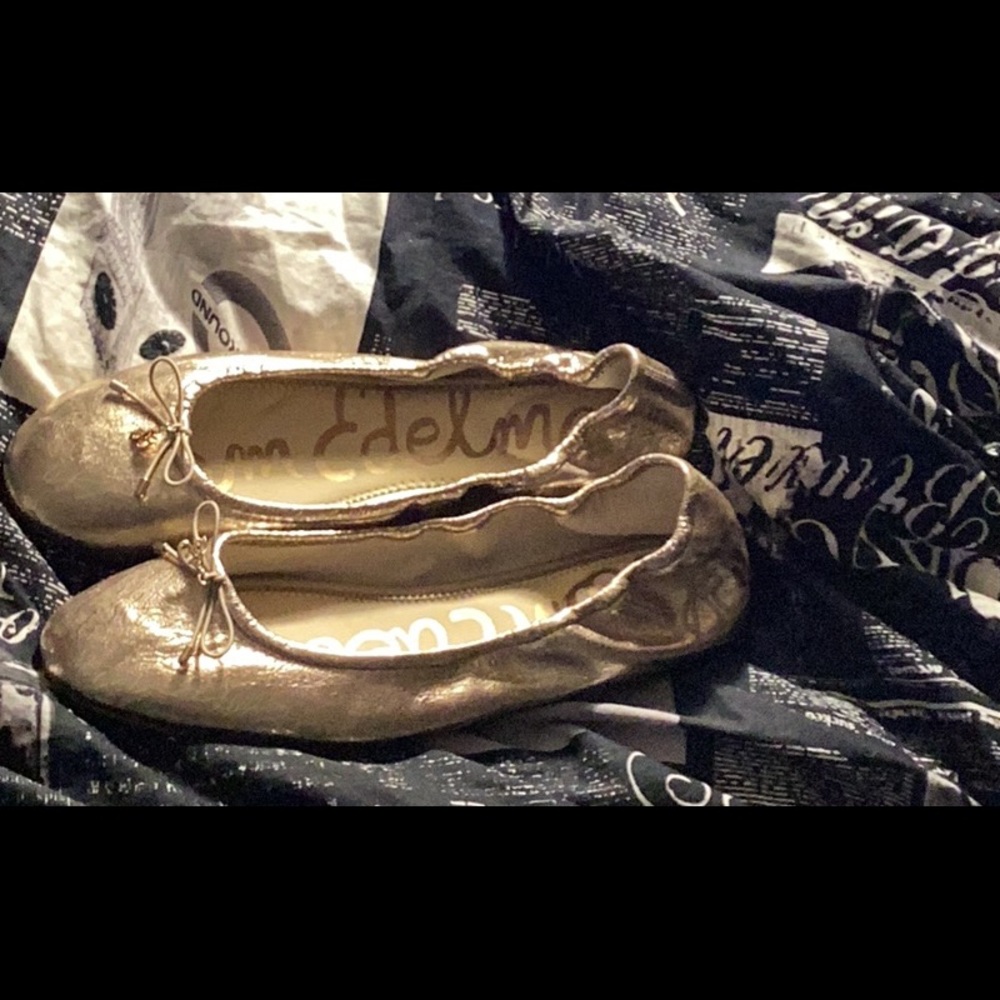 Sam 🔥Edelman🌟Women’s Felicia 😜Flats - 🥿🥿Medallion Gold✨✨sz 10.5